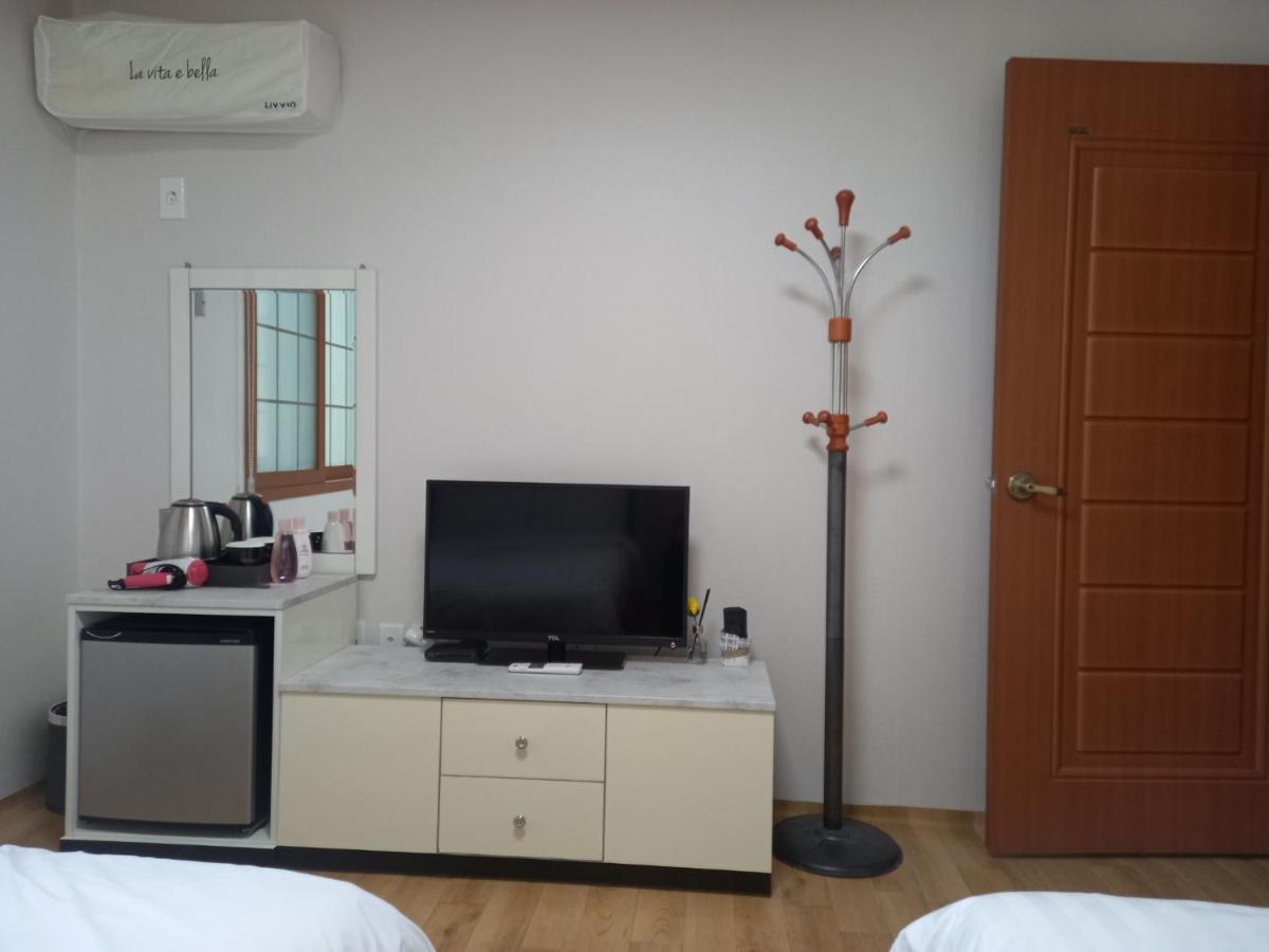 Charlie Hotel Jeju Dış mekan fotoğraf